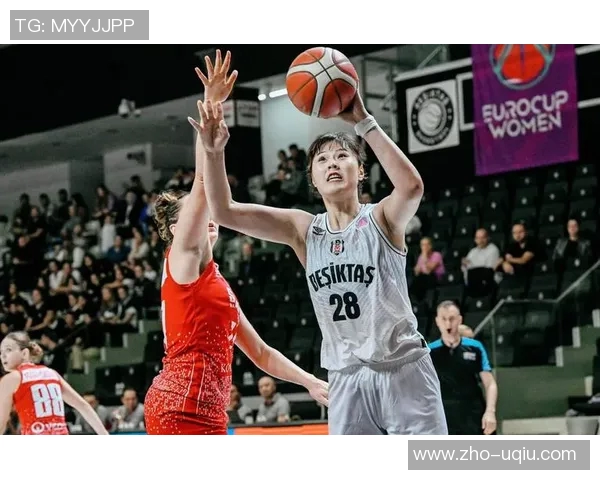 李月汝在比赛中勇敢迎战仅得2分展现不屈精神与团队合作