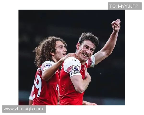 足球9号球星的传奇之路与背后不为人知的故事揭秘